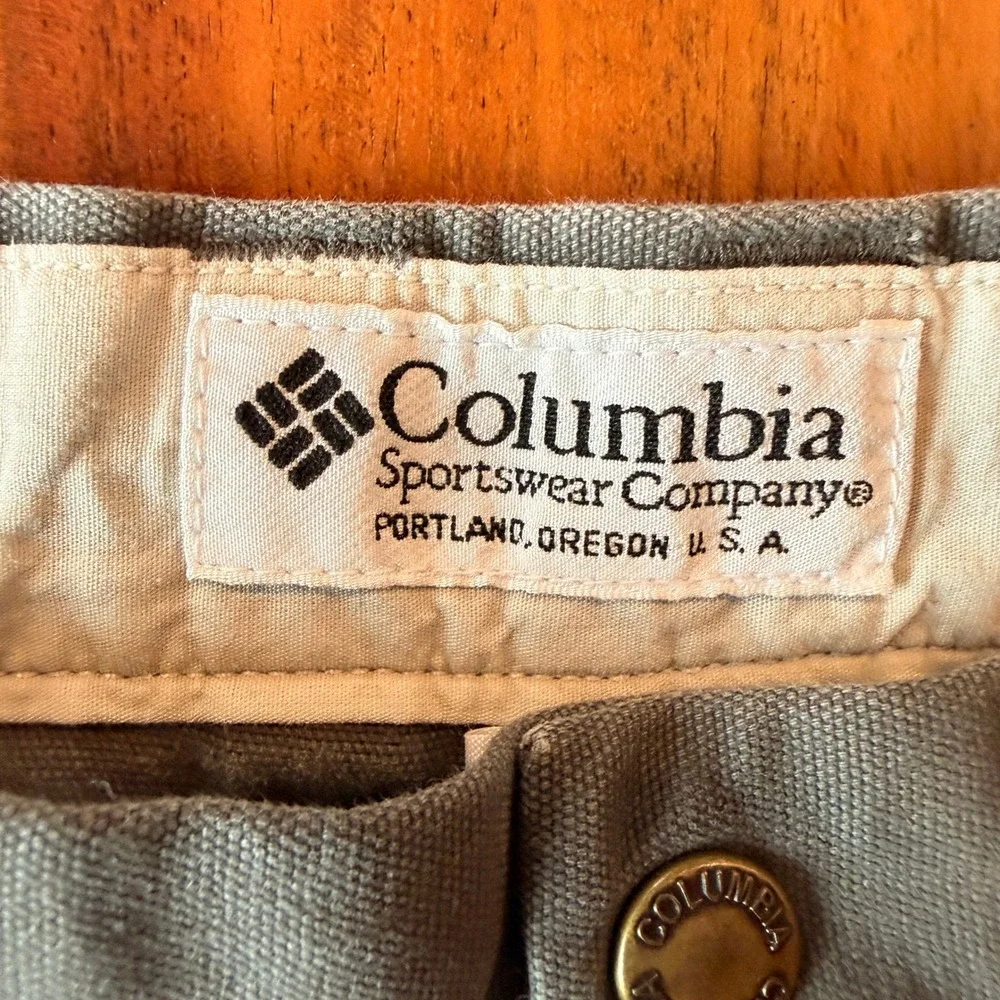 Columbia Men's Gray Vintage Cargo Pants Size 38x32